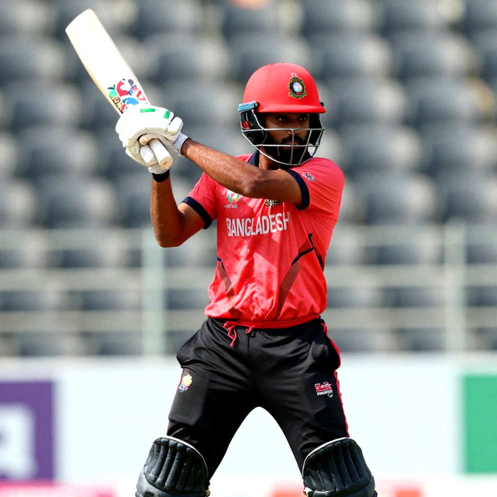 Litton and the Dhaka Test: A Medical Call Dressed as a Cricket Decision